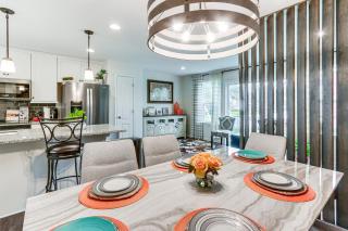 2 Mi to Hollywood Casino Charles Town Townhome! - Charles Town - 1