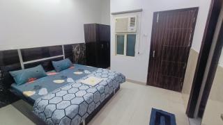 Spritual Apartment - Vrindāvan - 1