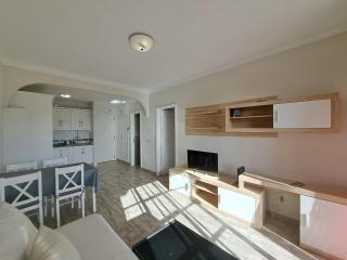 Atlantis 3 One bedroom, sea front, in complex with pool - 1