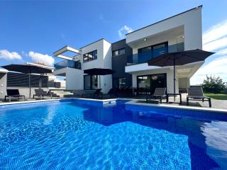 Fantasy Daydream Mansion - Novalja - 0