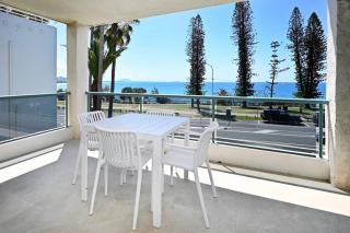 Alex Heads, Prime Location, Stunning Views - Alexandra Headland - 6