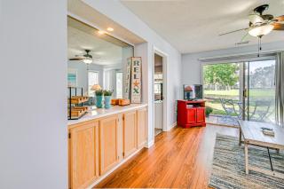 Myrtle Beach Condo with Pool Access 5 Mi to Ocean - Myrtle Beach - 6