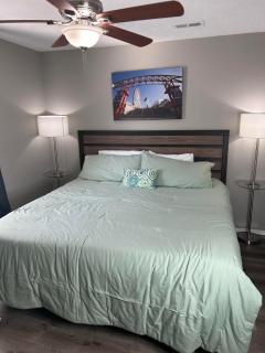 Cozy condo with no stairs, and arcades! 5 beds - Branson - 1