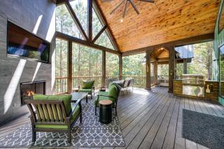 Broken Bow Home with Hot Tub, Game Room and EV Charger - Stephens Gap - 8