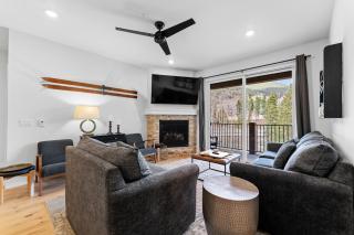 Clearwater Lofts 302 Building 1 by Summit County Mountain Retreats - 5