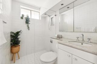 Bright 1-Bed with Balcony & Swimming Pool - Sídney - 2