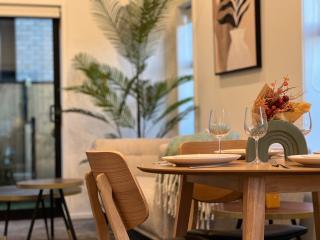Incredible luxury 3 floors Townhouse High Ceiling - Christchurch - 9