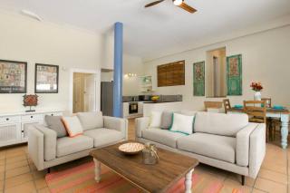 Tallywood 3 The Hacienda 2bed pets yard pool - Brisbane - 0