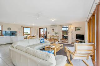 108 Morrison - Beach Views - No Linen Included - Middleton - 5