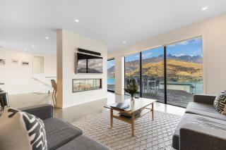 High Rise Views Luxury Retreat - Queenstown - 0