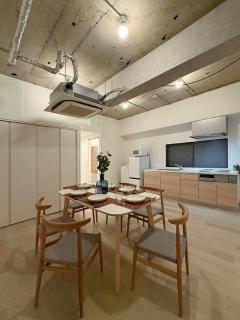 NaouBLD - Spacious 2BR Apartment in Hatchobori - Sleeps 10 Comfortably - Hiroshima - 6