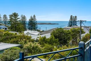 Corona Del Mar - Crown of the Sea - Yamba - 5