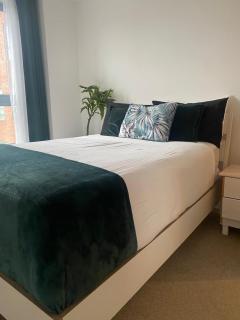 Stylish Apartment in Great City Location, Parking Possible - West One - Sheffield - 9