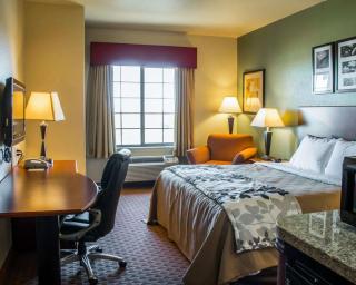 Sleep Inn & Suites at Six Flags - San Antonio - 1