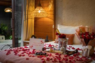 Seminyak Sanctuary Villa by Ini Vie Hospitality - Seminyak - 1