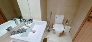 Elegant Studio Apartment In Meydan One - Dubai - 2