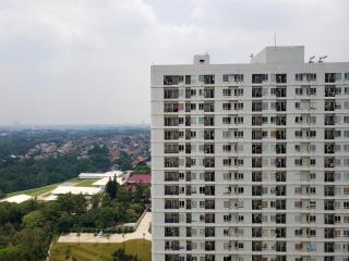 Cozy Studio at Cinere Bellevue Suites Apartment By Travelio - Karangtengah - 1