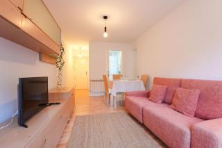 Apto Fuentes de encanto by urbanhosting - Santander - 9
