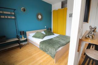 NEW! Saint Martin 52A- Grand studio lumineux-wifi - Angulema - 1