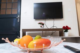 COSY 1Br 43' SMART TV - 5