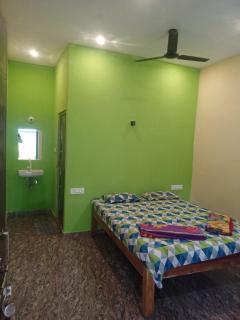 Gangotri Cafe and Rooms - Gokarna - 5