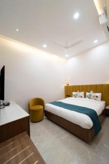 The Luxury Inn - Varanasi - 6