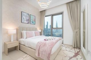 Beautiful 2-BR Flat in Downtown Luxury City Living at Its Best - Dubai - 8