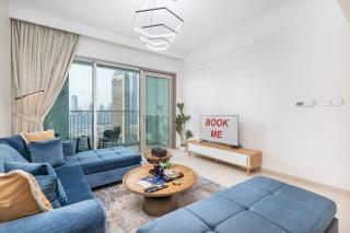 Beautiful 2-BR Flat in Downtown Luxury City Living at Its Best - Dubai - 0