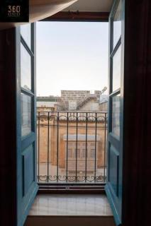 Charming 4BR Home with Private Rooftop Terrace in Sliema by 360 Estates - 8