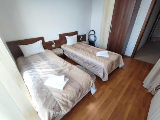 Belvedere Holiday Club Two-Bedroom Apartment F201 - Bansko - 7