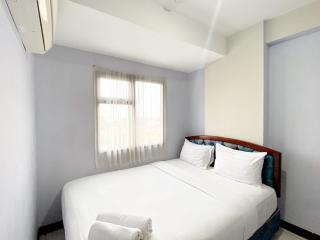 Homey and Cozy Living 2BR Lagoon Bekasi Town Square Apartment By Travelio - Bekasi - 0