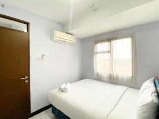 Homey and Cozy Living 2BR Lagoon Bekasi Town Square Apartment By Travelio - Bekasi - 2