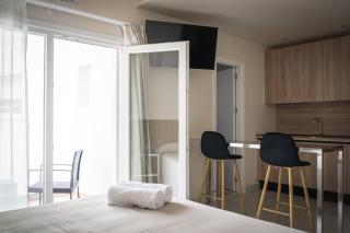Apartamentos Buendia Suites - Torremolinos Centro - 3