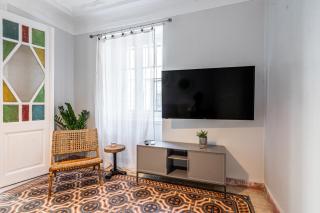 Neo Classic - Amazing 2Br House in Prime Location - 7