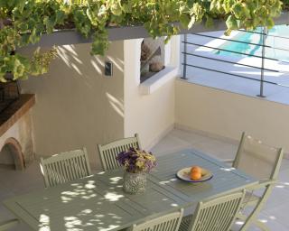 The Artemis Home, pure rustic romance, By ThinkVilla - Astérion - 2