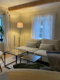 Stilfull bolig med 4 soverom - nær Arendal sentrum med parkering - Arendal - 5
