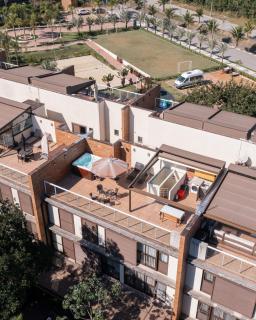 Duplex com Jacuzzi em Riviera - Bertioga - 9
