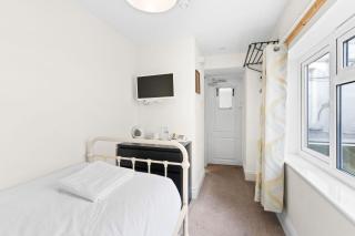 Brighton Pier with Comfort in the City - 6