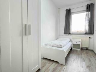 SAD701 - Große Monteurwohnung Übergangswohnung - Schwandorf in Bayern - 4