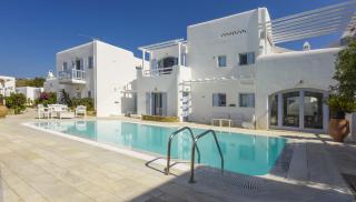 Ivi Mykonean Suites Ornos - 7
