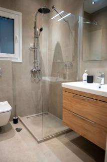 Stunning Apartment in Pagrati - Walk to Metro - Atene - 1