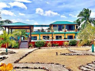 Seafront Caribbean Tropical Luxurious Home in Sarteneja - Sarteneja - 0