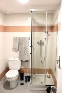 Modern Homestay with River Views, Sunrise & Friendly Cats - Lisboa - 1