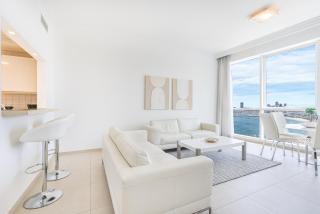 Lux Home with Direct Beach Access in Al Bateen - Dubai - 8