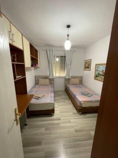 Albos Apartment - Tirana - 9