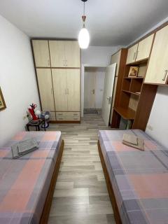 Albos Apartment - Tirana - 8