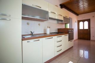 Apartments Ana - Maslinica - 6