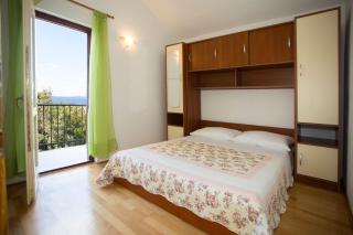 Apartments Ana - Maslinica - 4