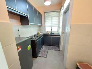 Restu Ibu Homestay And Guesthouse - 6