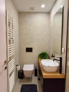 Zefyros Home - Luxe Stay with Pool & Gym by TT - Atene - 2